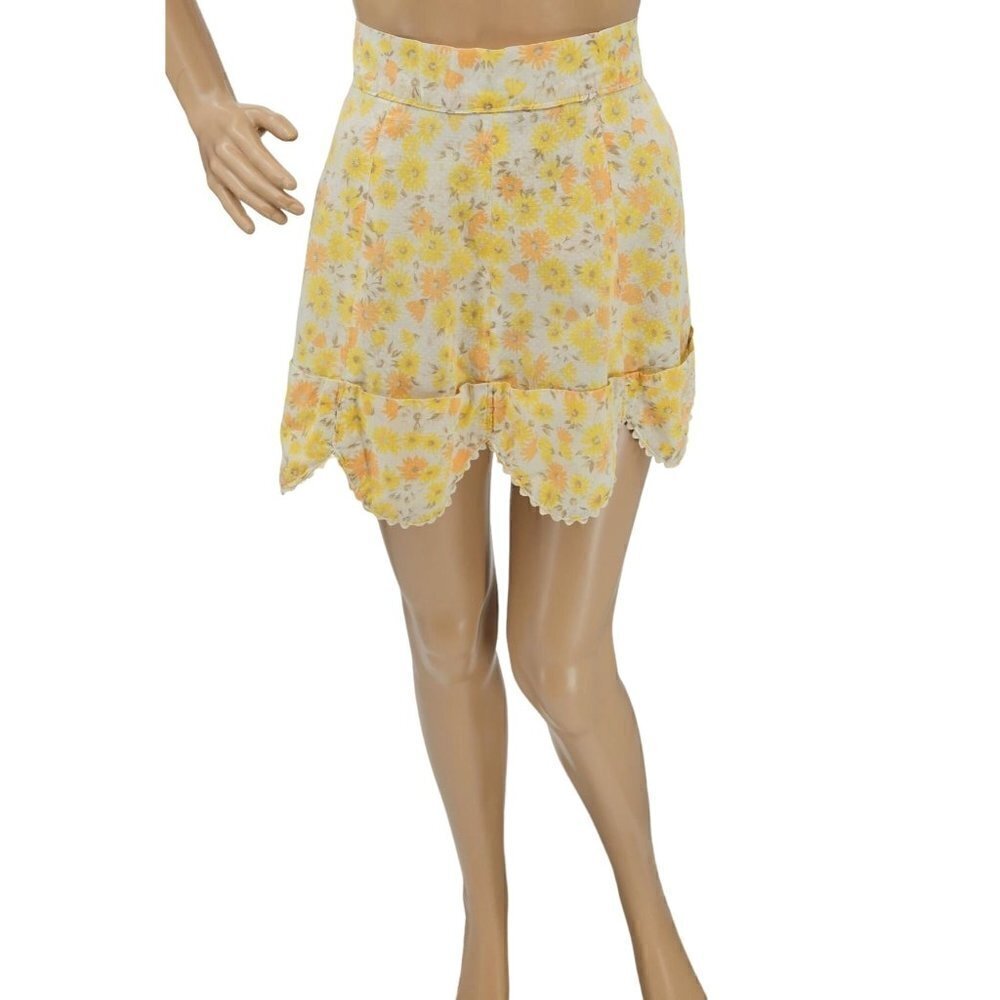Vintage Handmade Kitchen Apron Yellow Floral Pockets Ric Rac Polka Dot Tie Waist